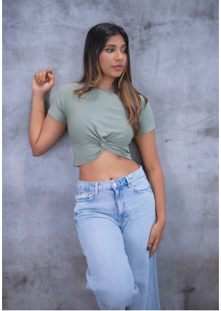 HADLEE GREEN CROP T SHIRT